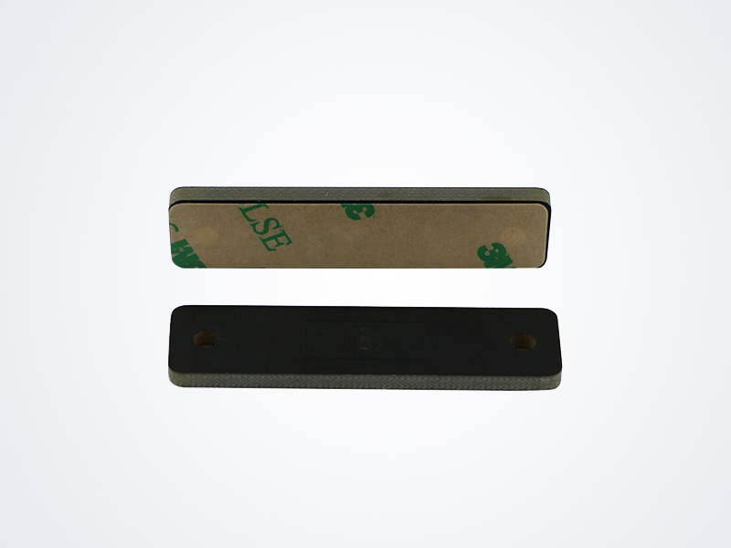 13*7*3mm U8 UHF PCB 金属标签